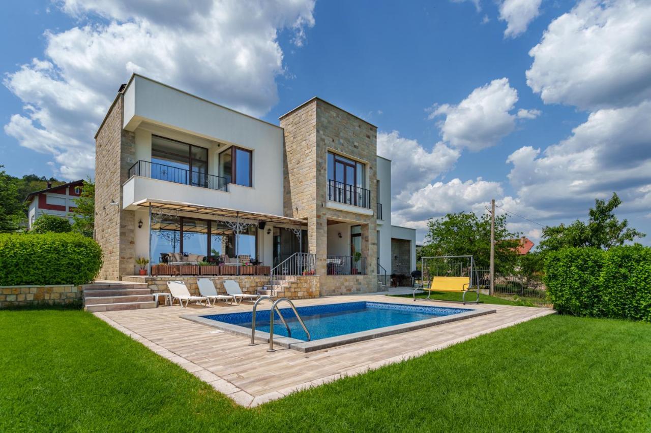 Villa Poemia Rogachevo Exterior photo